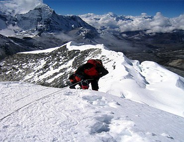 Imjatse Himal-Island Peak Climb